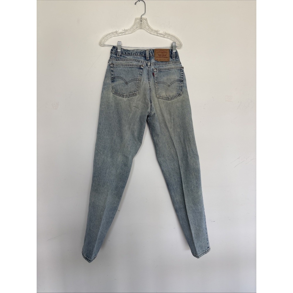 Levi Jeans 550S Relaxed Fit  Tapered Leg Waist 32 Length 32 Blue Washed